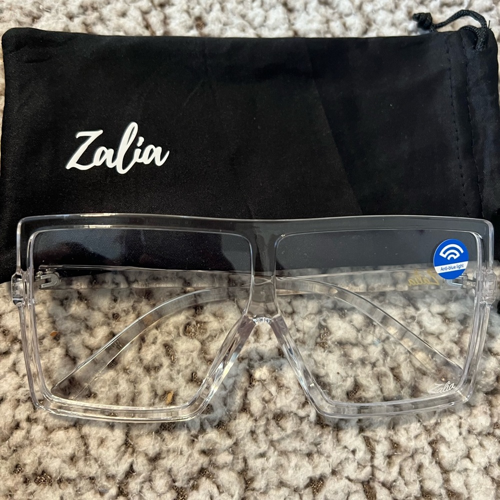 Anti- blue light glasses